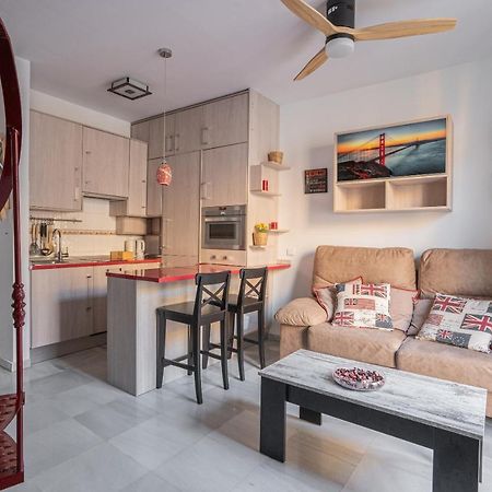 Stay U-Nique Apartment Alonso Benitez Малага Экстерьер фото